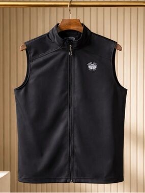 Men’s Black Sleeveless Softshell Vest . Great for golf!
